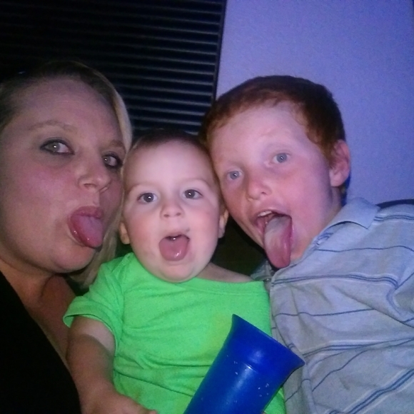 Meet your Posher, Rochelle - Picture 2 of 4